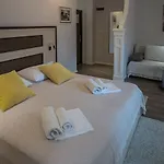 Jr Luxury Гостевой дом 4*