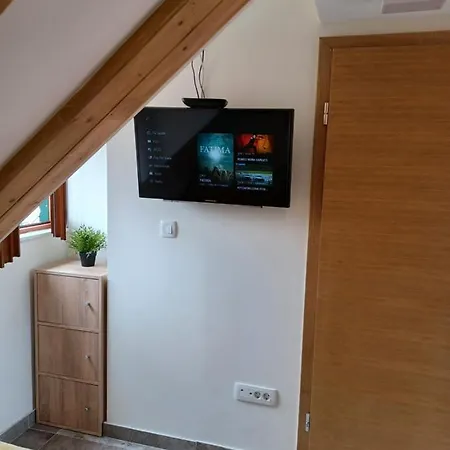 Jr Luxury Гостьовий будинок