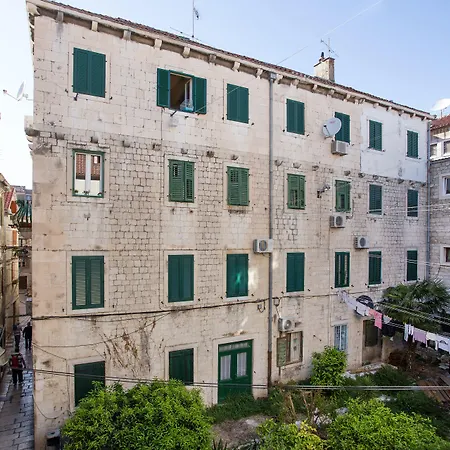 Гостьовий будинок Jr Luxury Спліт