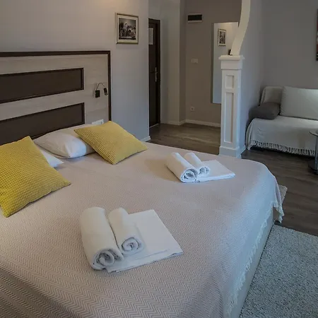 Jr Luxury Pensionat 4*