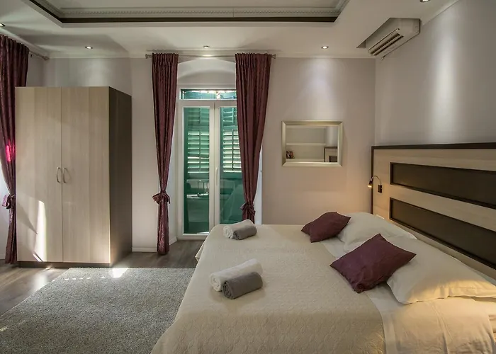 Jr Luxury Gostinjska kuća